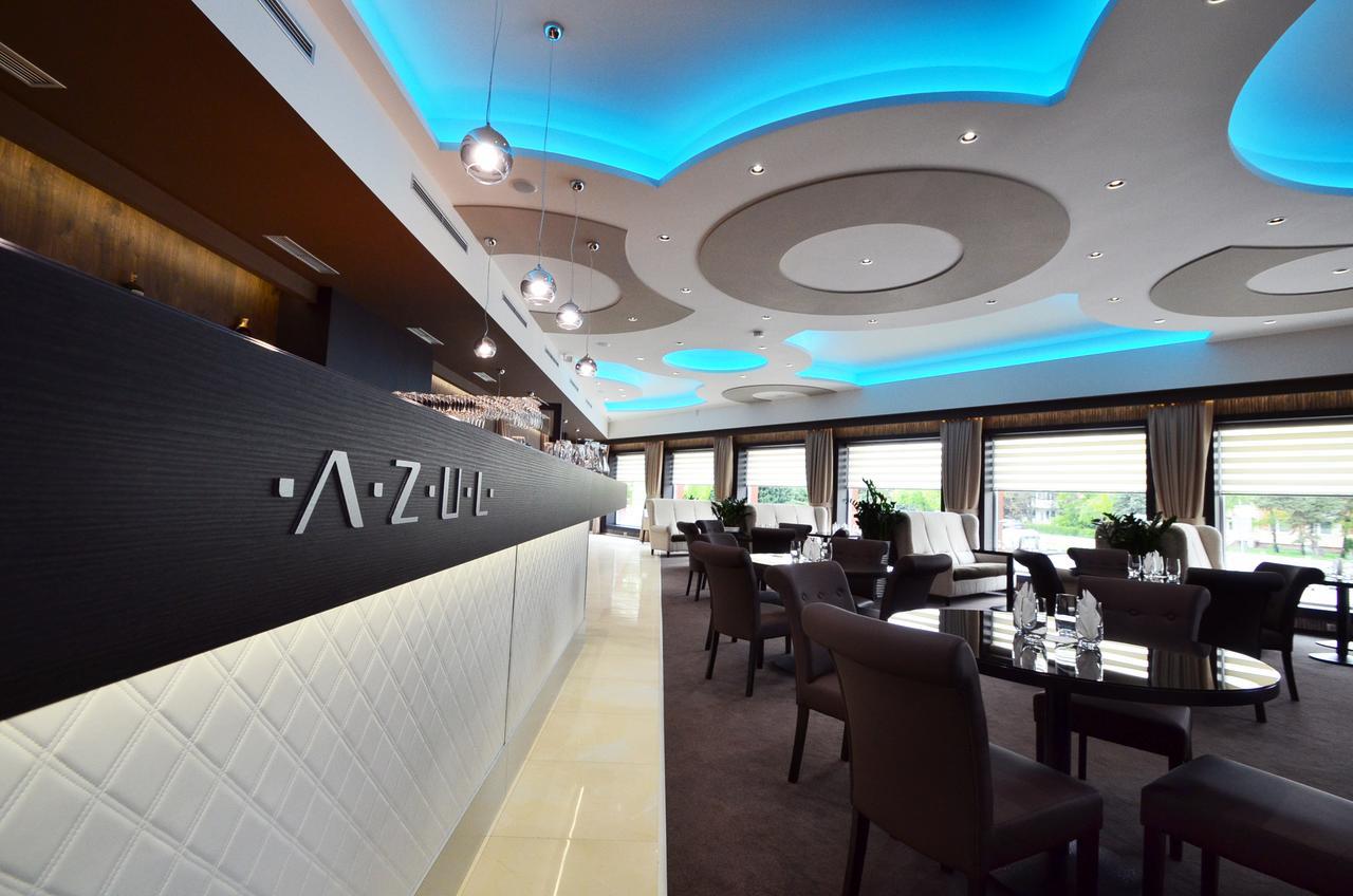AZUL Hotel&Restaurant Partizánske Eksteriør bilde